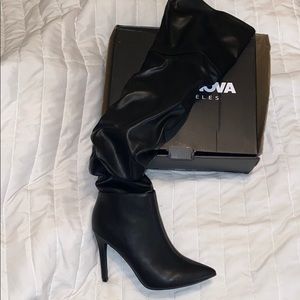 Black leather thigh high Fashionnova Boots